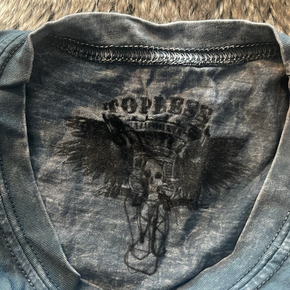 Tee - Picture 3 of 3